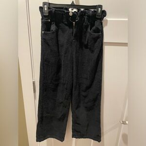 Zara - girls like new, black, size 11/12 corduroy black pants.
